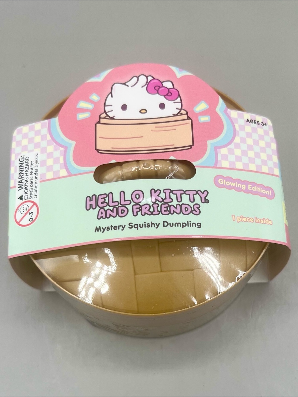 Sanrio HELLO KITTY Glowing Edition ✨Mystery Dumpling 4” Squishy NEW